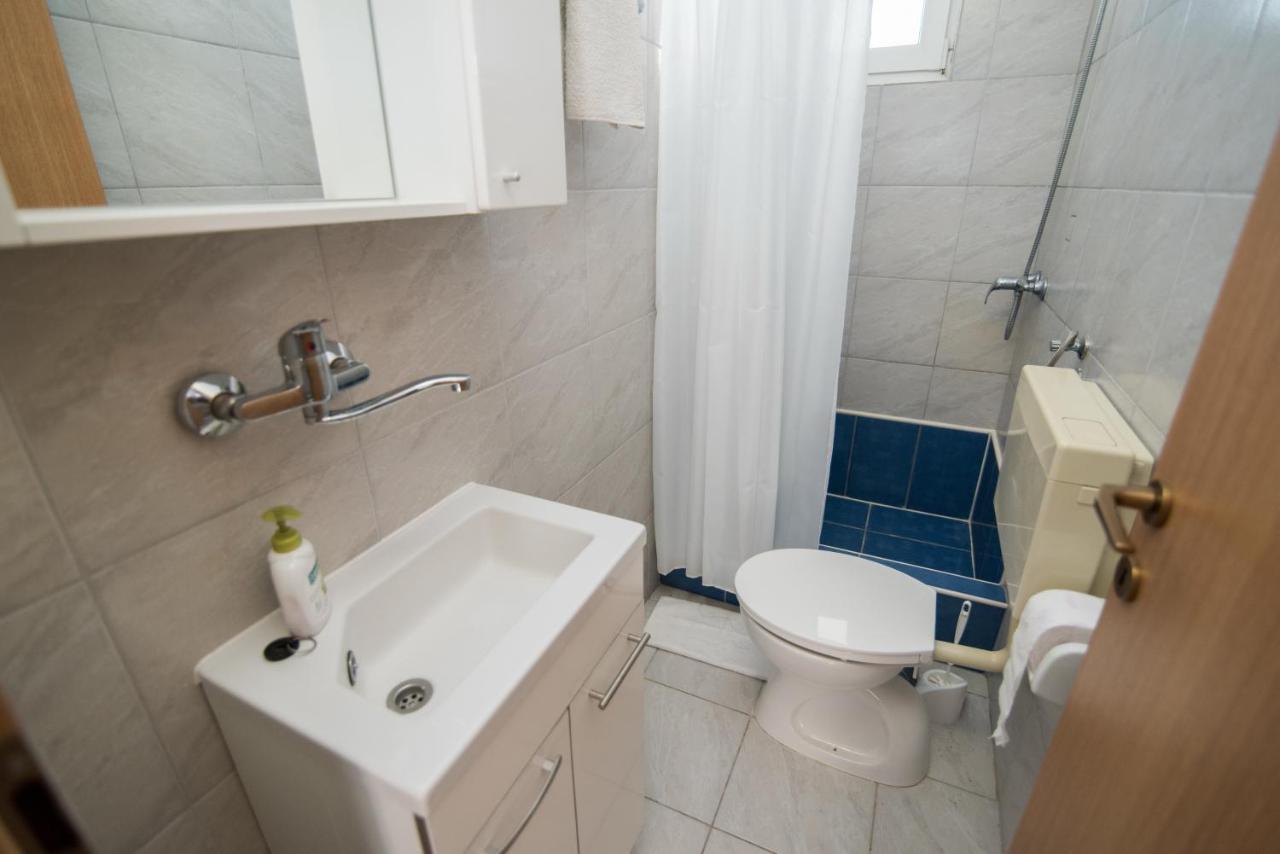 Apartments Pinija Supetar Luaran gambar