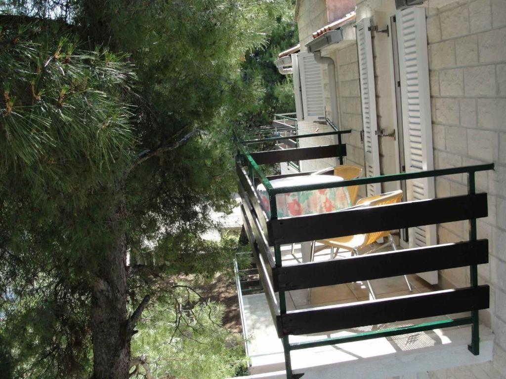 Apartments Pinija Supetar Luaran gambar