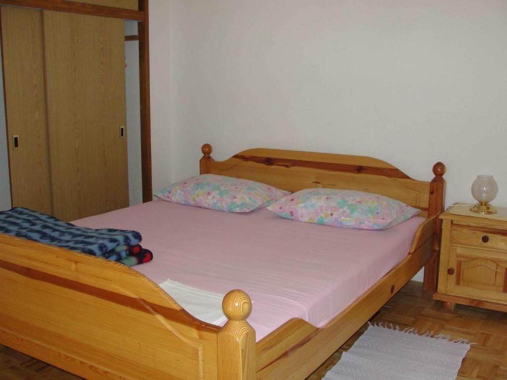 Apartments Pinija Supetar Luaran gambar