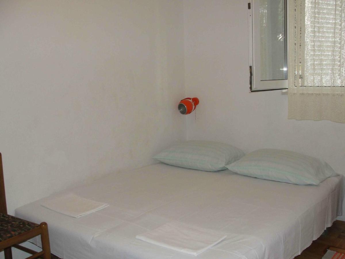 Apartments Pinija Supetar Luaran gambar